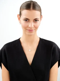 Zawieszka srebrna z perłą i cyrkoniami