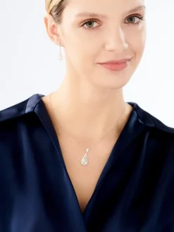 Zawieszka srebrna z perłami i cyrkoniami