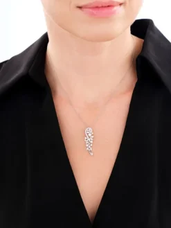 Zawieszka srebrna z perłami i cyrkoniami