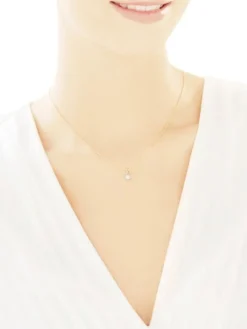 Zawieszka z żółtego i białego złota z brylantem - 0,05 ct - próba 585