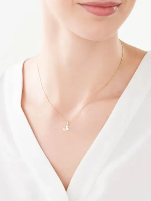 Zawieszka z żółtego złota z diamentem - litera J - 0,004 ct - próba 375