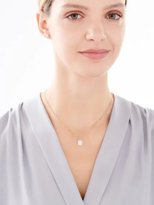 Zawieszka z żółtego złota z diamentami - 0,40 ct - próba 585