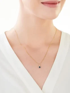 Zawieszka z żółtego złota z diamentami i szafirem - próba 375