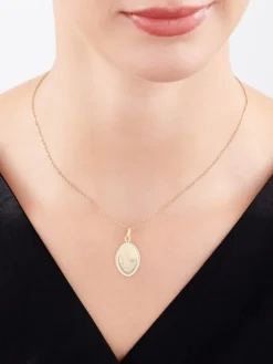 Złota zawieszka - medalik Matka Boska Częstochowska