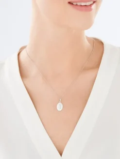 Złota zawieszka - medalik Matka Boska Częstochowska