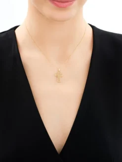 Złota zawieszka i łańcuszek - komplet - krzyż