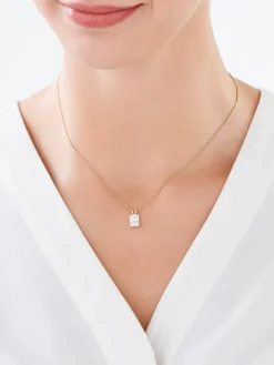 Złota zawieszka z cyrkonią