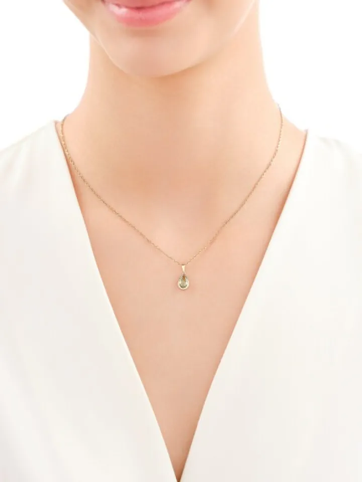 Złota zawieszka z cyrkonią