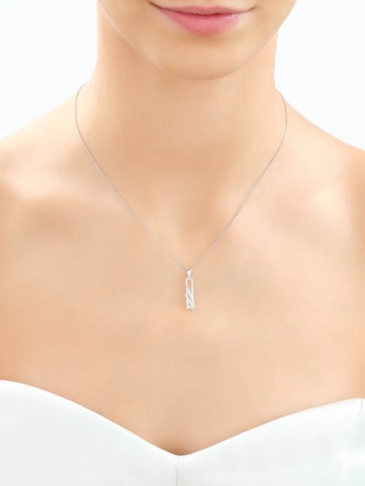 Złota zawieszka z cyrkoniami