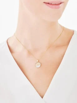 Złota zawieszka z cyrkoniami