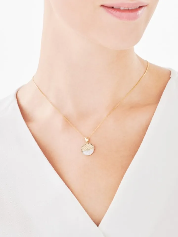 Złota zawieszka z cyrkoniami