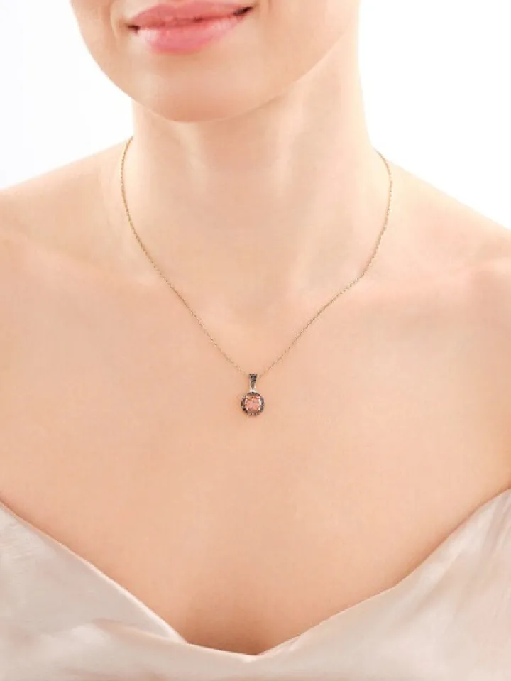 Złota zawieszka z cyrkoniami