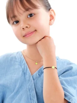 Złota zawieszka z emalią - piłka tenisowa