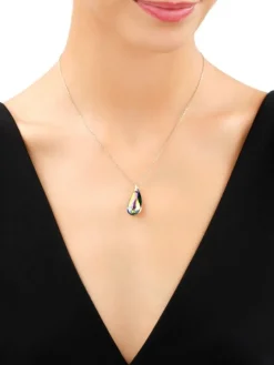 Złota zawieszka z kryształem syntetycznym