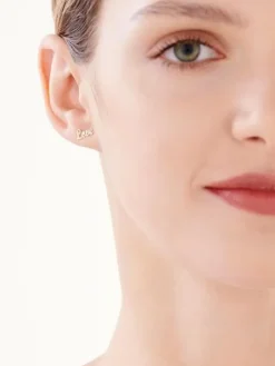 Złote kolczyki - love