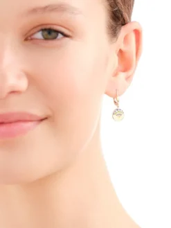 Złote kolczyki z emalią