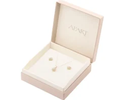 Złote kolczyki, zawieszka i łańcuszek - komplet